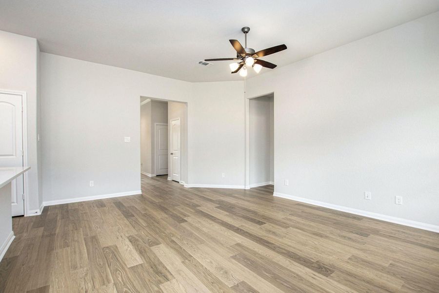 Spacious, unfurnished interior of a new home in , Bay City (Image 23). Spacious, unfurnished interior of a new home in , Bay City (Image 23).