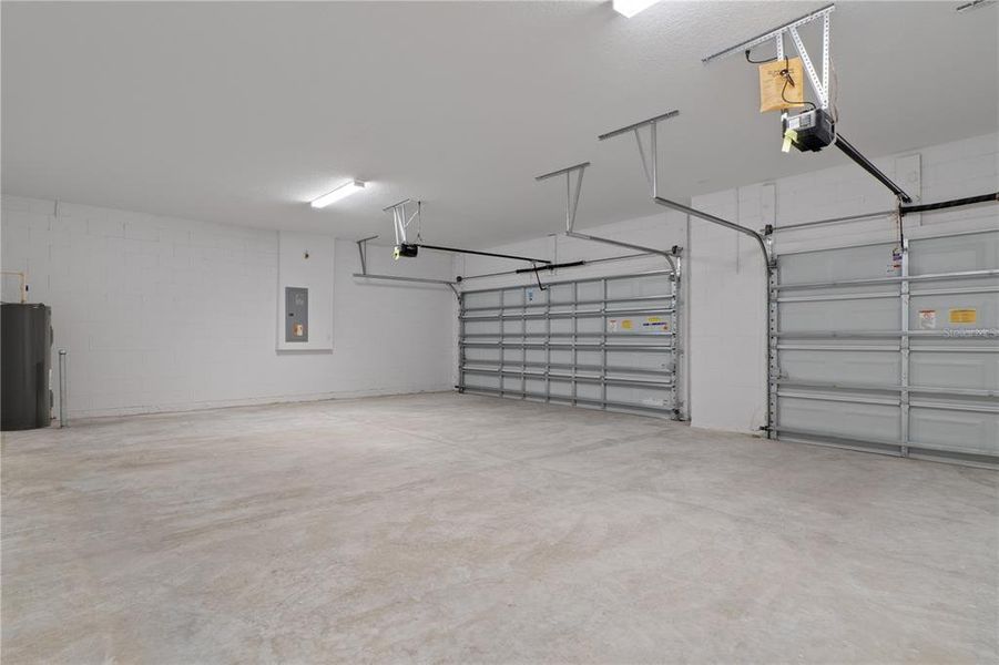Spacious, unfurnished interior of a new home in , Lecanto (Image 48). Spacious, unfurnished interior of a new home in , Lecanto (Image 48).