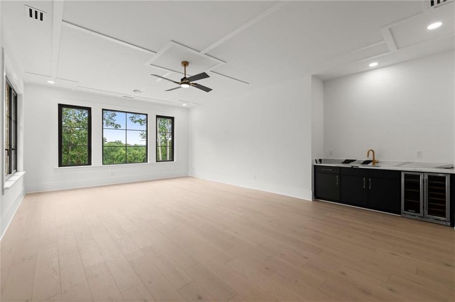 Spacious, unfurnished interior of a new home in , Alpharetta (Image 21).