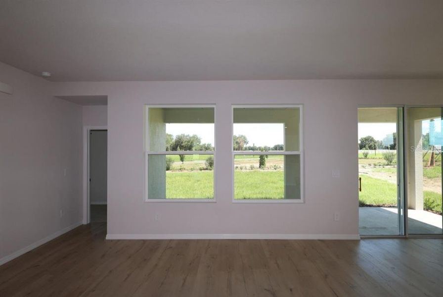 Spacious, unfurnished interior of a new home in Southwind – Executive Series, Plant City (Image 23).