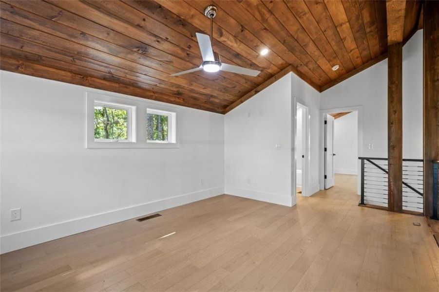 Spacious, unfurnished interior of a new home in , Ellijay (Image 47).