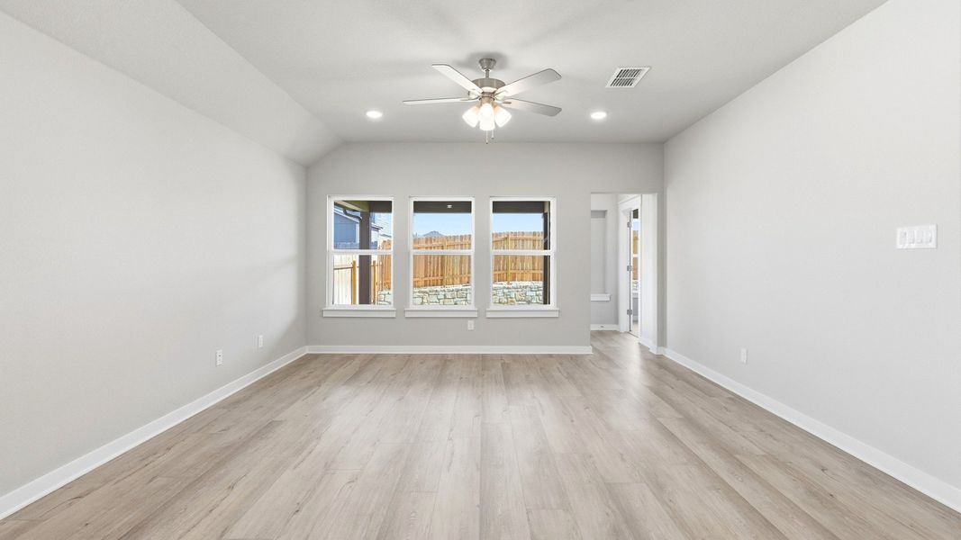 Furnished interior view inside a new home in Hunters Glen, Jarrell (Image 17). Furnished interior view inside a new home in Hunters Glen, Jarrell (Image 17).