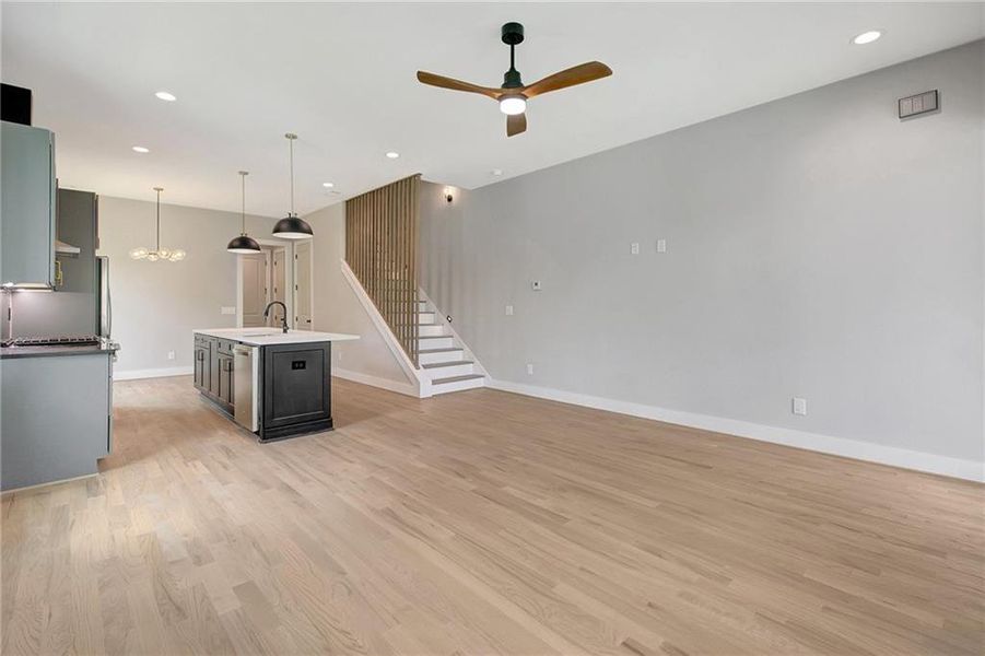 Spacious, unfurnished interior of a new home in , Atlanta (Image 25).