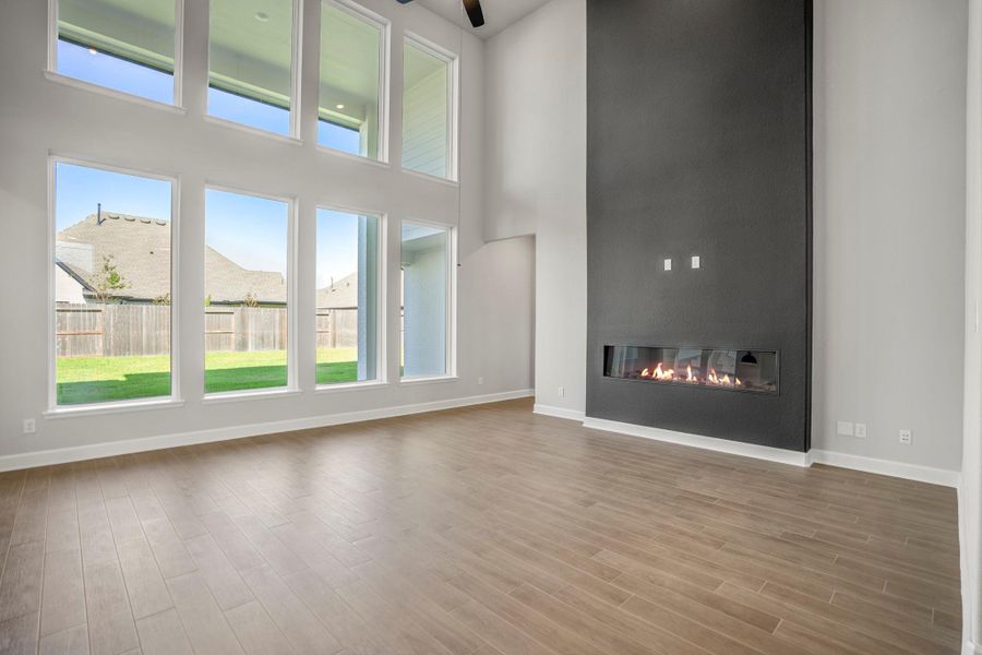 Spacious, unfurnished interior of a new home in Sienna 70' Lots, Missouri City (Image 44). Spacious, unfurnished interior of a new home in Sienna 70' Lots, Missouri City (Image 44).