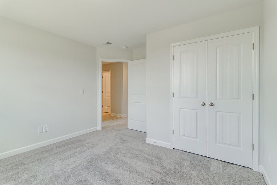 Spacious, unfurnished interior of a new home in Gates at Windermere, Blythewood (Image 39).