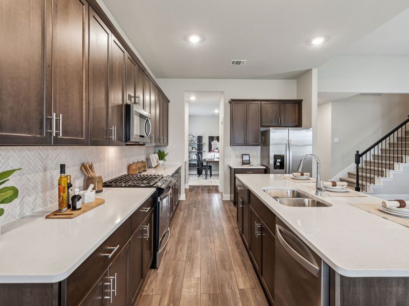 With a specious kitchen and large prep space, making meals has never been so easy. With a specious kitchen and large prep space, making meals has never been so easy.