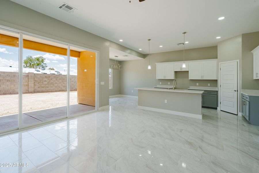 9893Sunbird-25 9893Sunbird-25