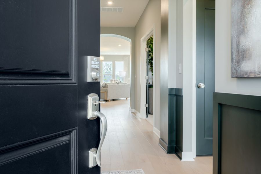 Representative furnished interior of a home built from the Amelia by Fischer Homes in Easton Park, Dallas (Image 38).