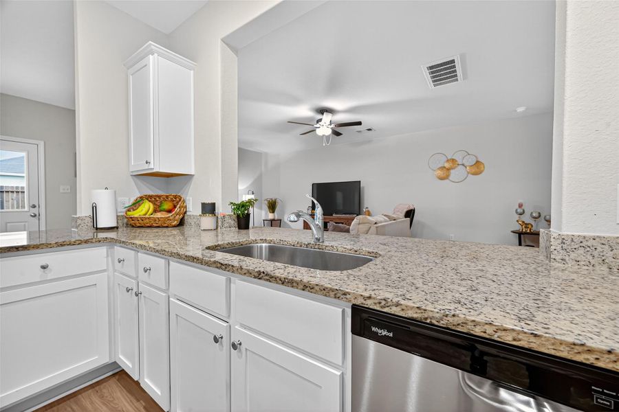Kitchen looking the living room. Breakfast bar is possible. Kitchen looking the living room. Breakfast bar is possible.