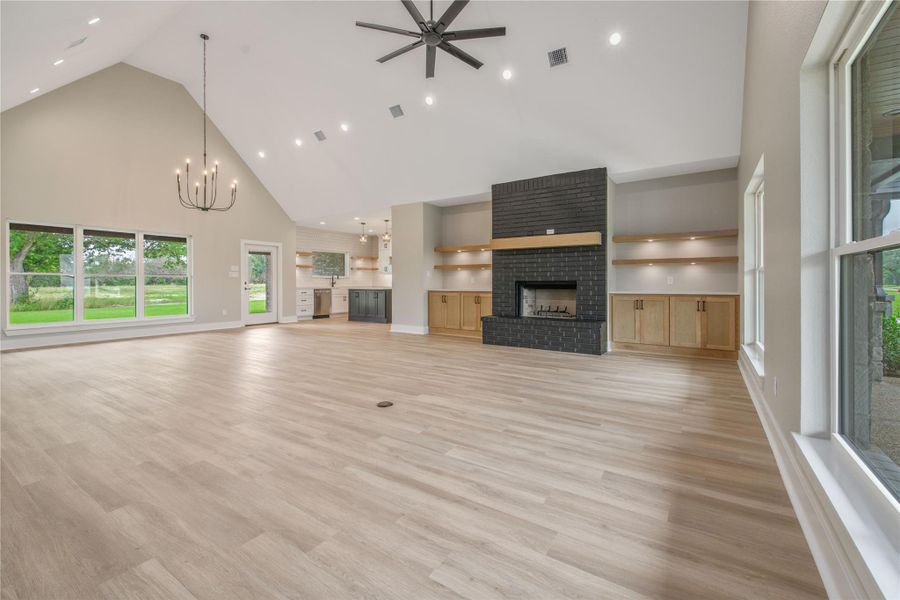 Spacious, unfurnished interior of a new home in , College Station (Image 18).