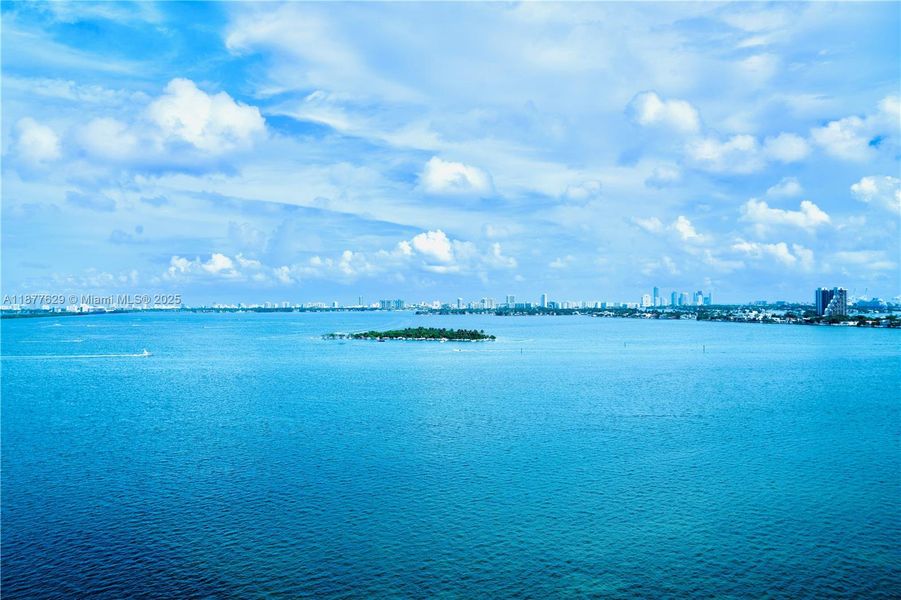 Image 22 of a home in .