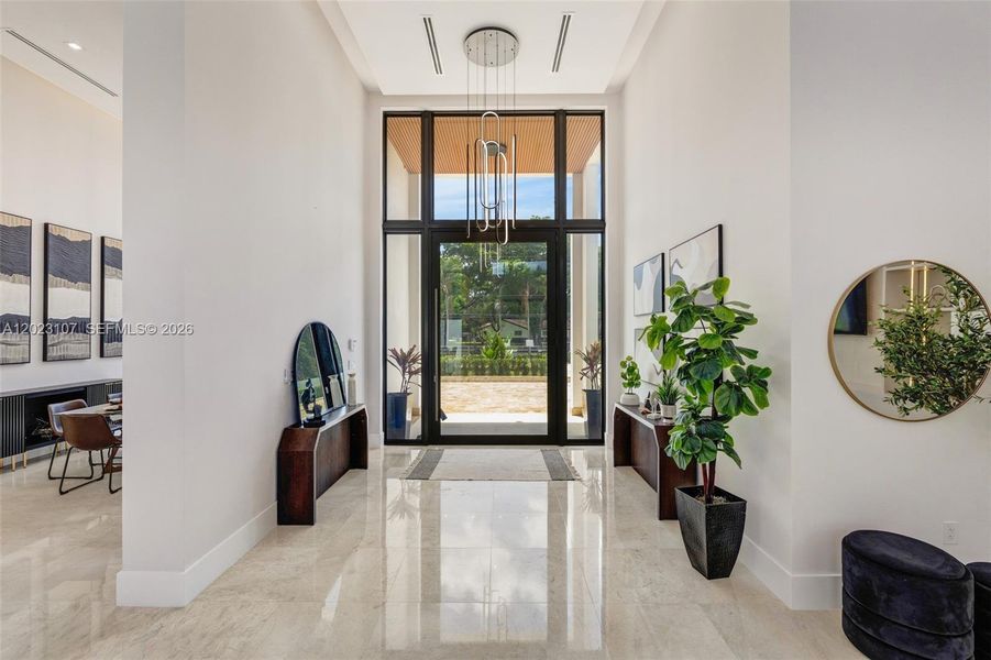 Furnished interior view inside a new home in , Cooper City (Image 11).