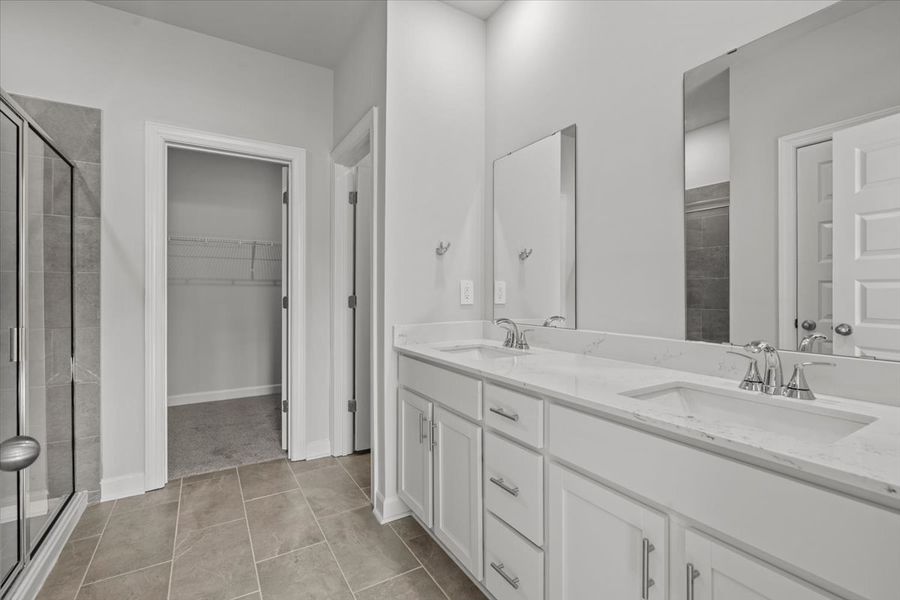 Furnished interior view inside a new home in Holland Park, Spartanburg (Image 8).