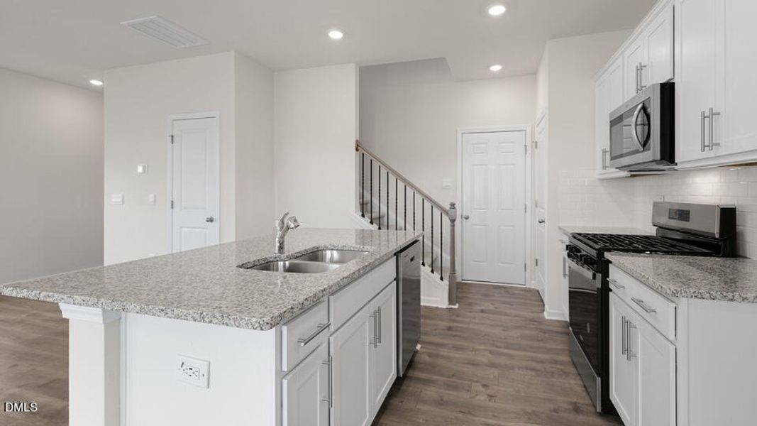 157-leo-st-angier-lot-63-pattison-014