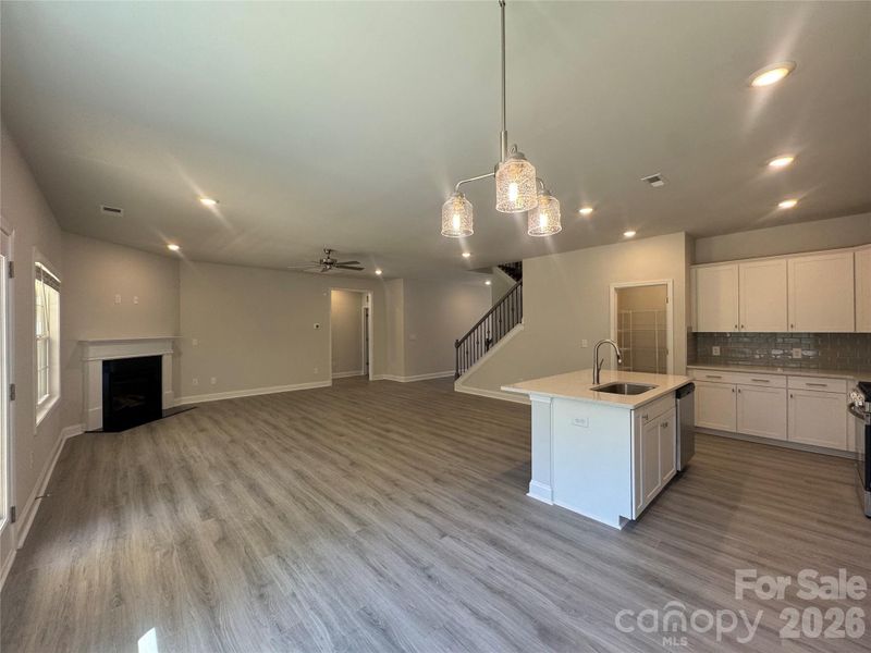 Spacious, unfurnished interior of a new home in Lauren Pines, York (Image 29).