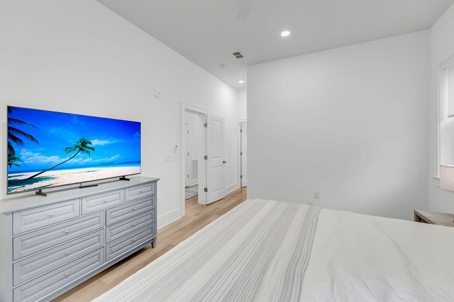 Furnished interior view inside a new home in , Johns Island (Image 13).