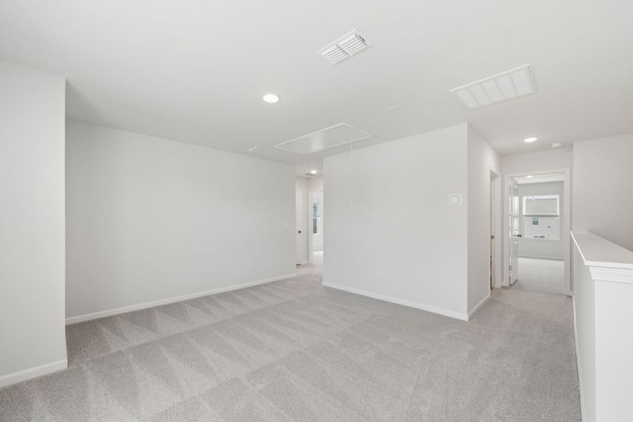 Spacious, unfurnished interior of a new home in Grand Arbor, Blythewood (Image 17).