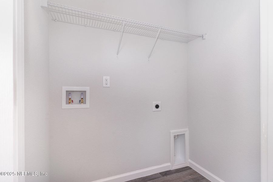 Image 22 of a home in .