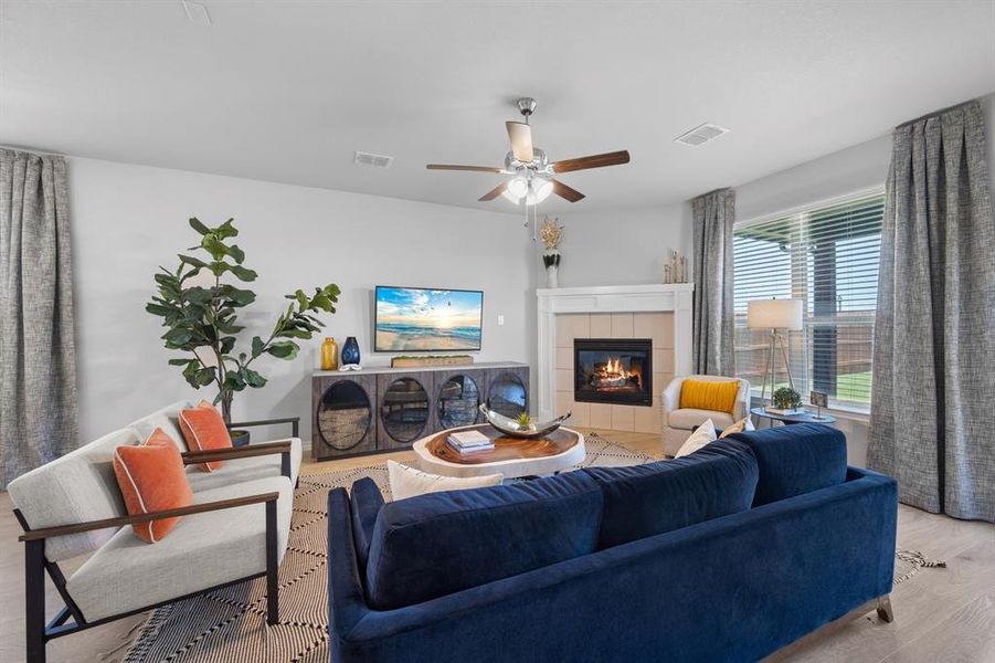 Furnished interior view inside a new home in Baker Farms, Cleburne (Image 14).