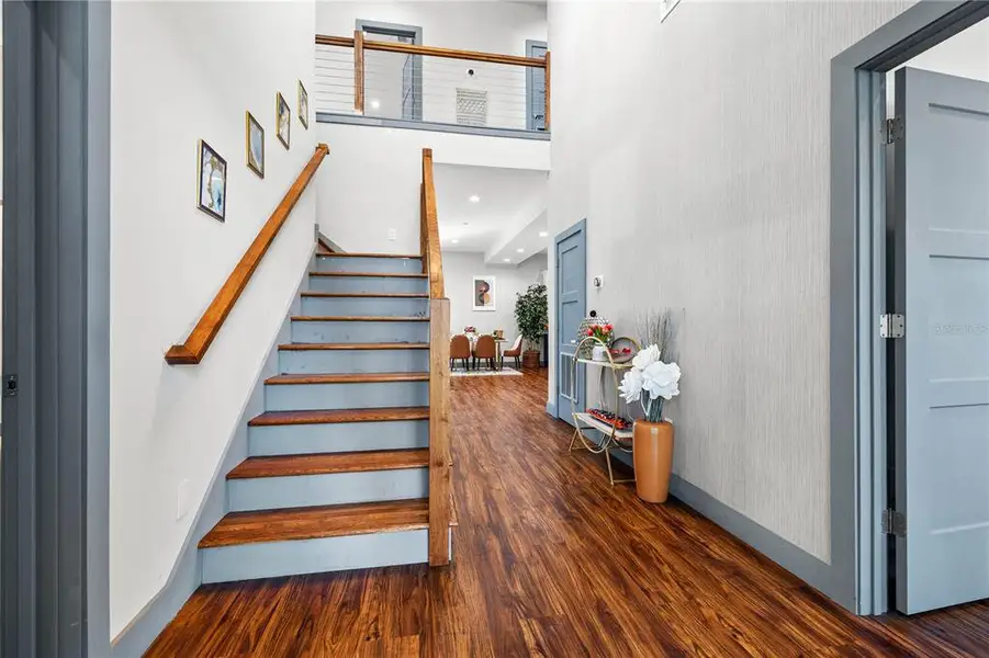 Furnished interior view inside a new home in , Gulfport (Image 53).