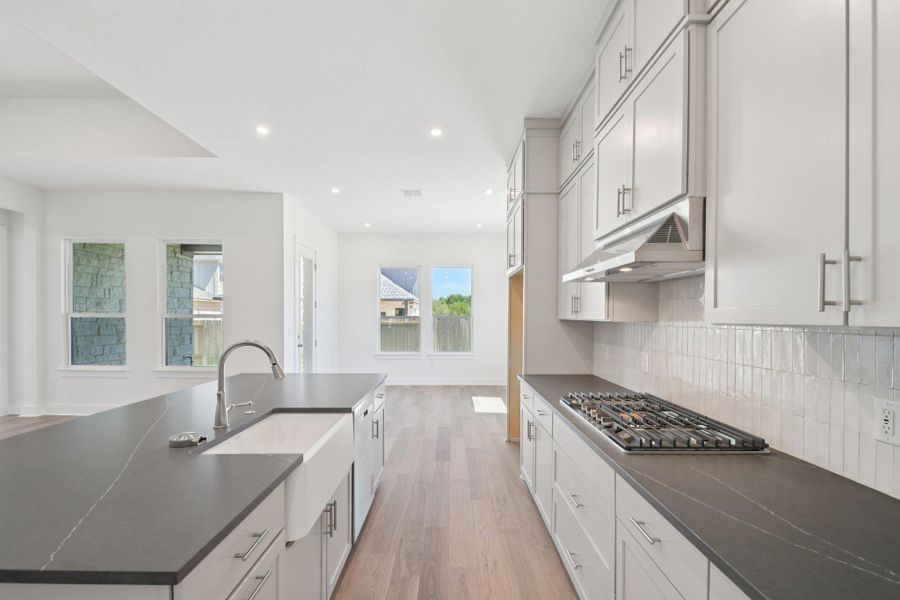 Furnished interior view inside a new home in Persimmon, Buda (Image 5).