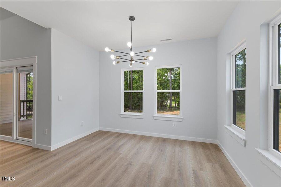 43-123-125 Ottawa Dr