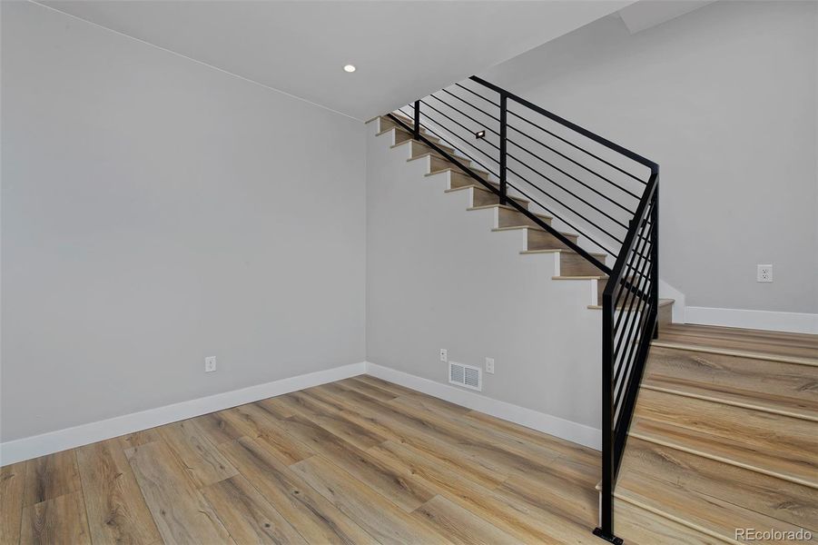 Spacious, unfurnished interior of a new home in , Denver (Image 23).