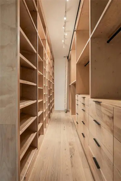 Primary Closet 2