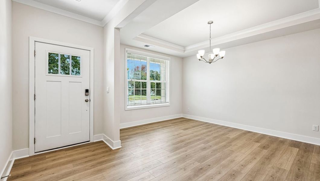 Spacious, unfurnished interior of a new home in Oak Grove Hill, Huntersville (Image 17).