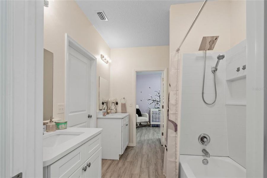 2nd Bathroom