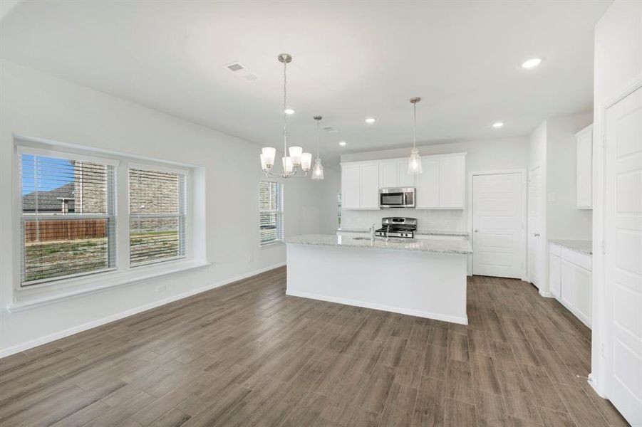 Spacious, unfurnished interior of a new home in Elevon, Lavon (Image 20).