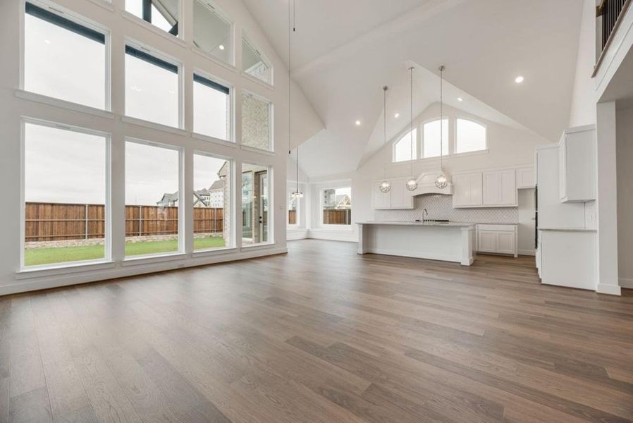 Spacious, unfurnished interior of a new home in Grand Estates of Anna, Anna (Image 24).