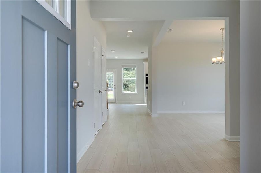 Spacious, unfurnished interior of a new home in Abbotts Crossing, Conyers (Image 21).