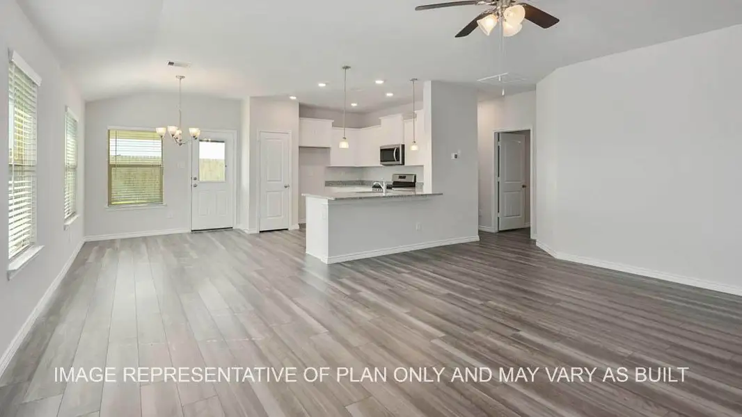 Spacious, unfurnished interior of a new home in Southern Pointe, College Station (Image 5).