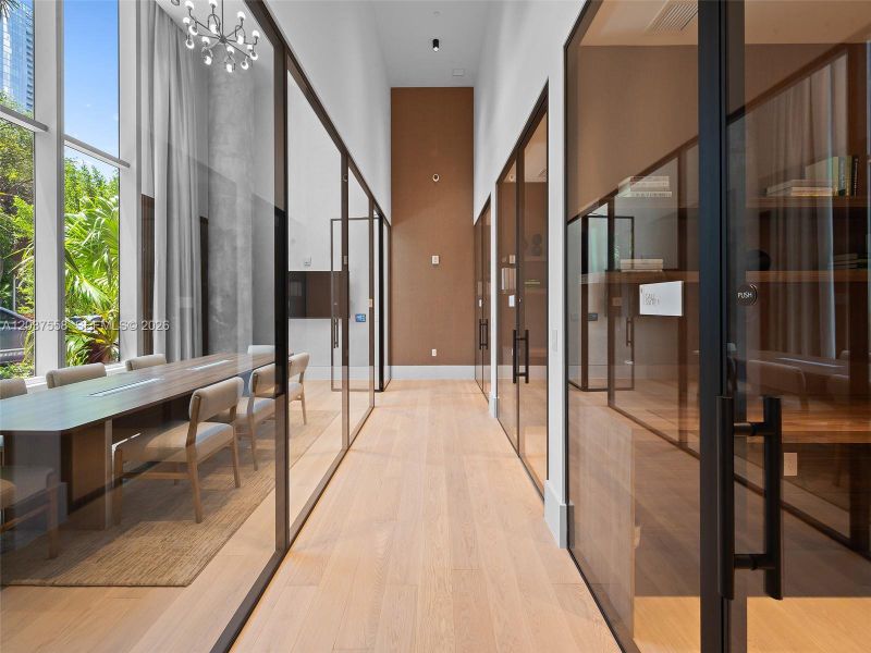 Community amenities in 2200 Brickell, Miami (Image 70). Community amenities in 2200 Brickell, Miami (Image 70).