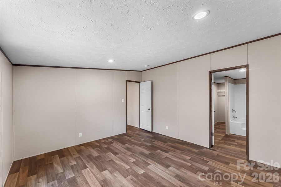 Spacious, unfurnished interior of a new home in , Marion (Image 14). Spacious, unfurnished interior of a new home in , Marion (Image 14).
