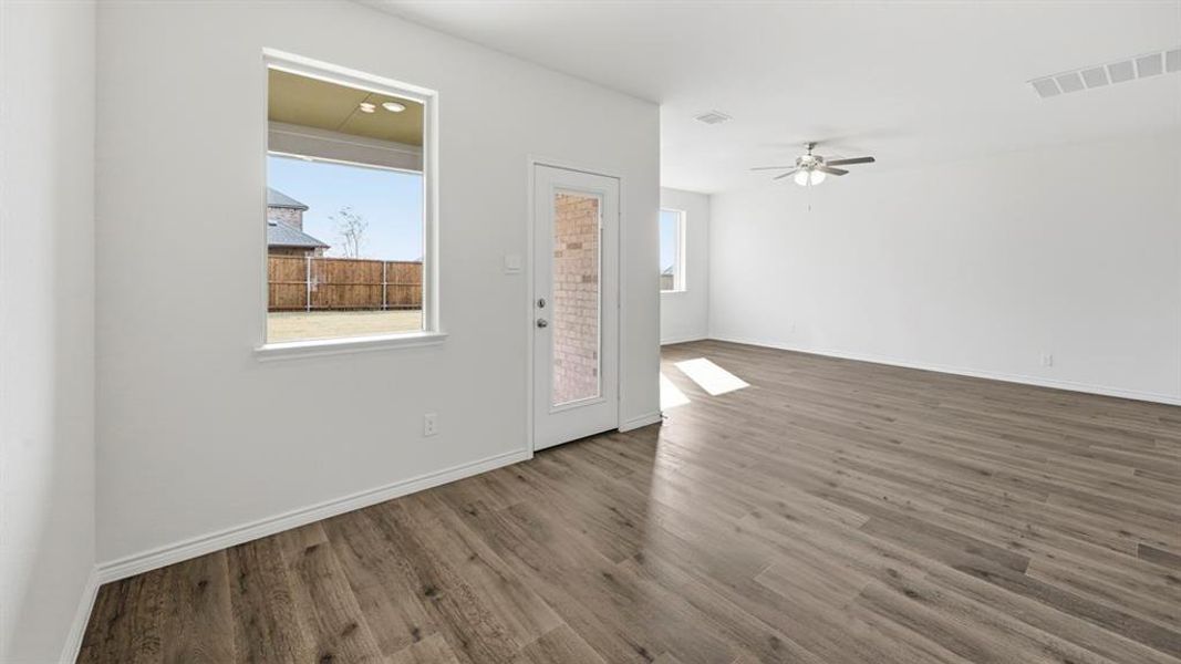 Spacious, unfurnished interior of a new home in Fireside by the Lake, Garland (Image 21). Spacious, unfurnished interior of a new home in Fireside by the Lake, Garland (Image 21).