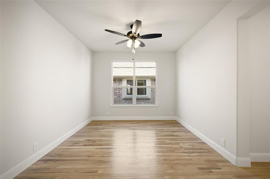 Spacious, unfurnished interior of a new home in Meadow Vista, Anna (Image 38).