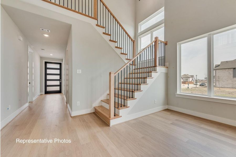 Representative unfurnished interior of a home built from the Royal Catherine IV by Grand Homes in Edgewater, Fate (Image 14).