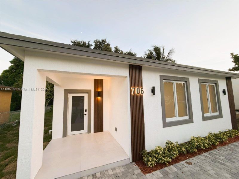 Exterior details and patio area of a home in , Dania Beach (Image 22). Exterior details and patio area of a home in , Dania Beach (Image 22).