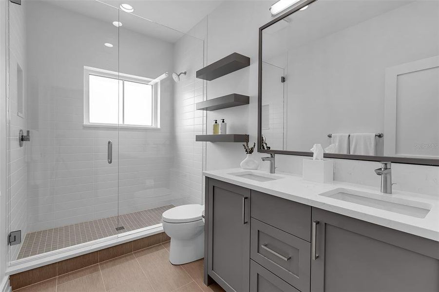 Furnished interior view inside a new home in , Sarasota (Image 33).