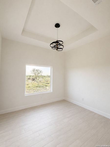 Spacious, unfurnished interior of a new home in , Eagle Pass (Image 12).