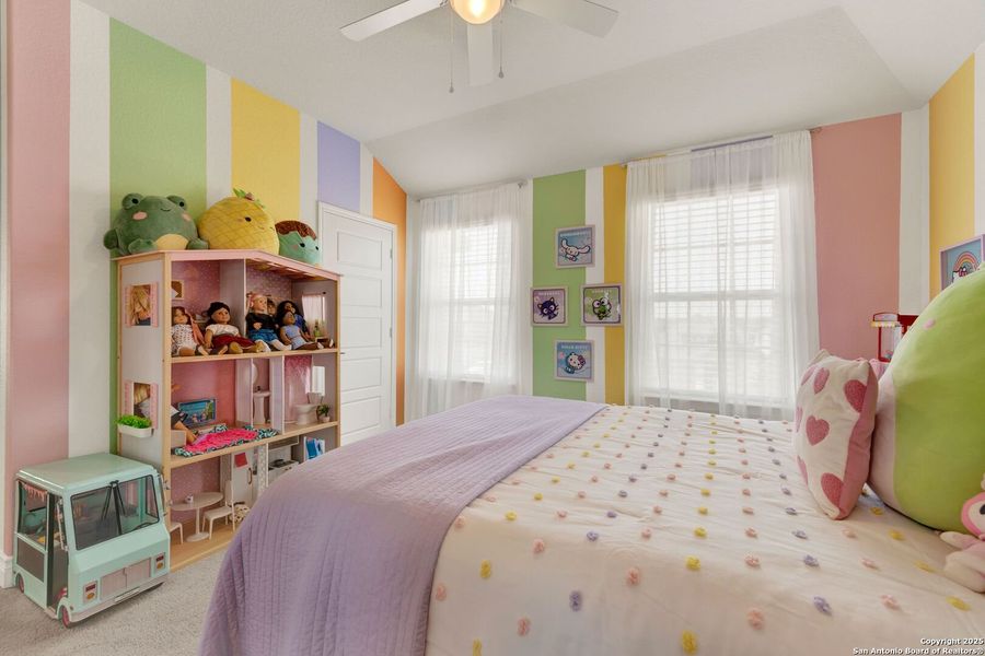 Furnished interior view inside a new home in , New Braunfels (Image 23).