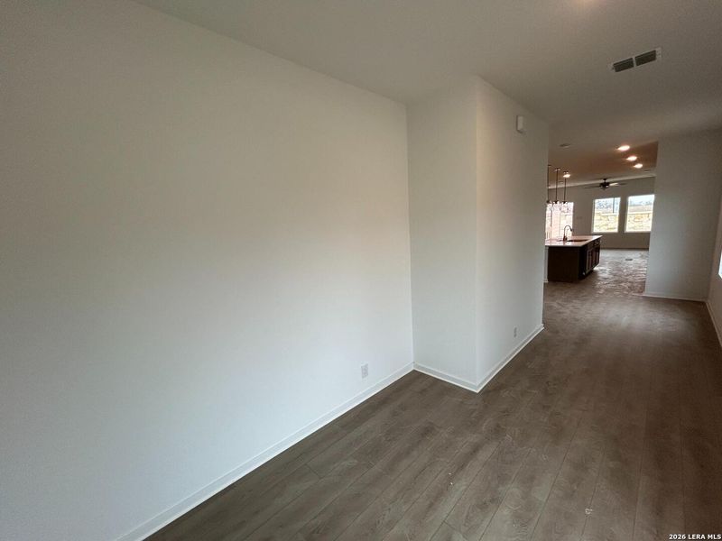 Spacious, unfurnished interior of a new home in Meadows at Hennersby Hollow 40's, San Antonio (Image 13). Spacious, unfurnished interior of a new home in Meadows at Hennersby Hollow 40's, San Antonio (Image 13).