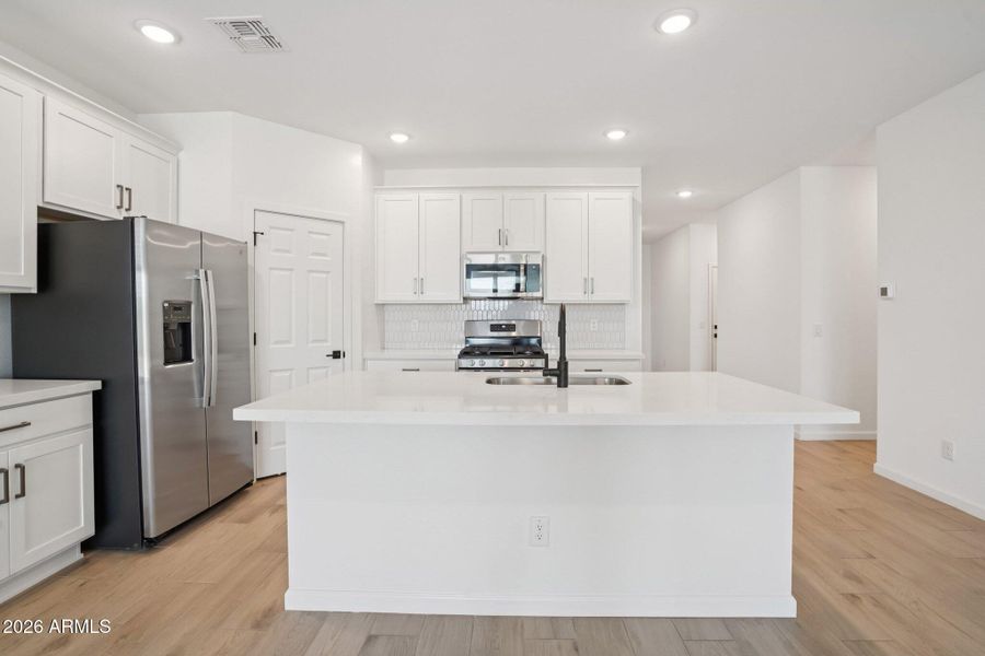 12-web-or-mls-N Orris Dr-S1501-012 12-web-or-mls-N Orris Dr-S1501-012