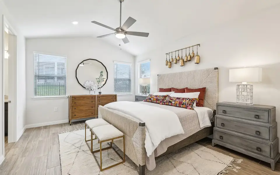 Furnished interior view inside a new home in Kissing Tree, San Marcos (Image 3).