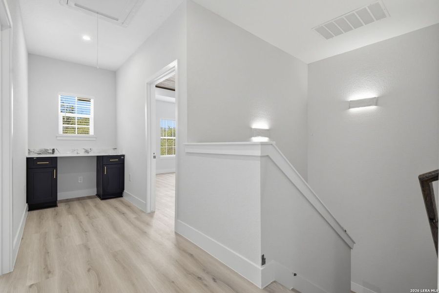 Spacious, unfurnished interior of a new home in , San Antonio (Image 22).