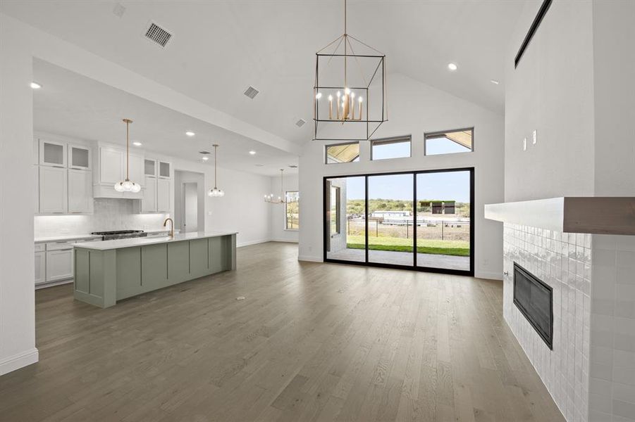 1608 Rolling Oaks- Living Room-1