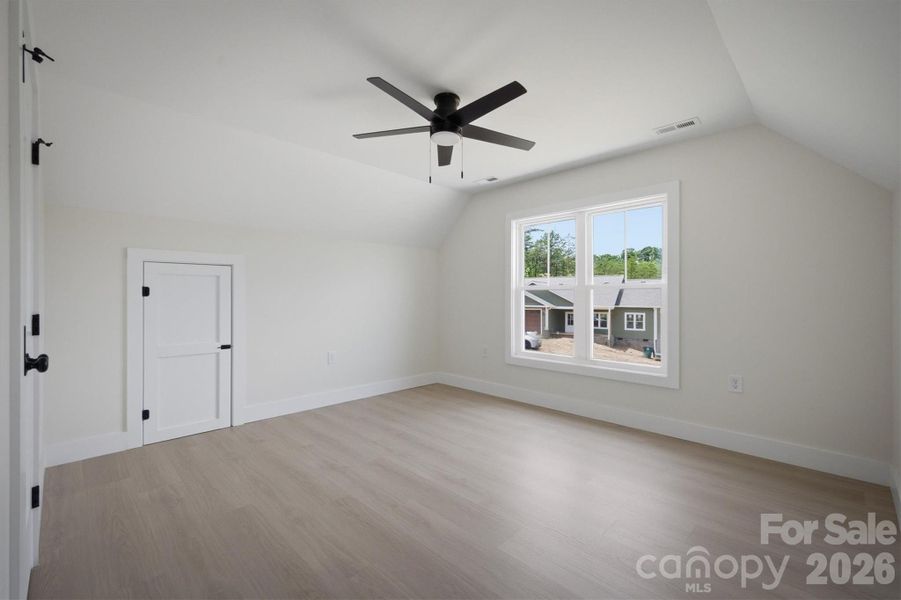 Spacious, unfurnished interior of a new home in , Valdese (Image 15). Spacious, unfurnished interior of a new home in , Valdese (Image 15).