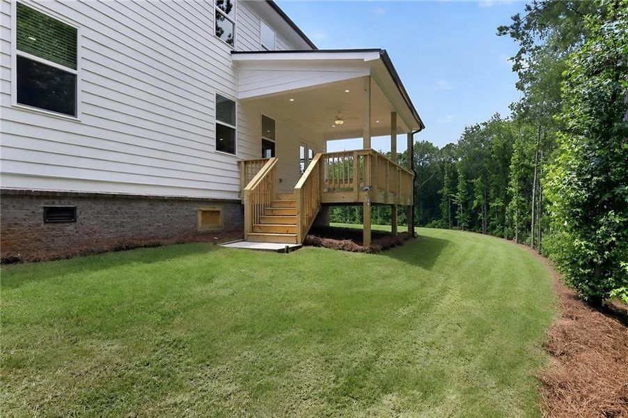 Exterior details and patio area of a home in Willow Creek, Watkinsville (Image 17). Exterior details and patio area of a home in Willow Creek, Watkinsville (Image 17).